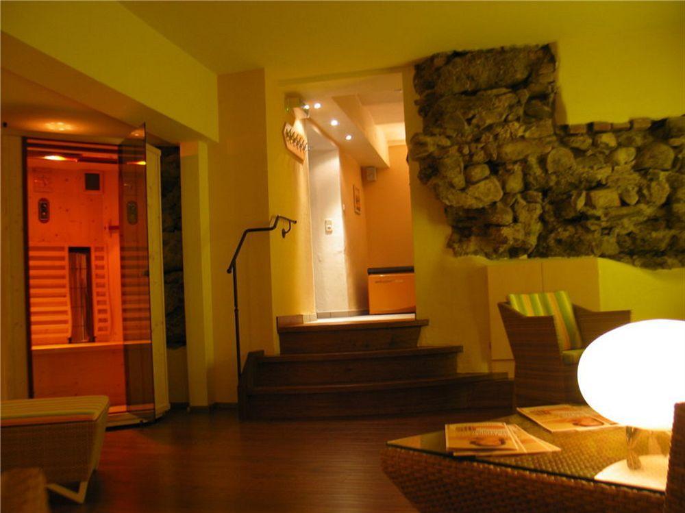 Hotel Adler Оберштауфен Экстерьер фото