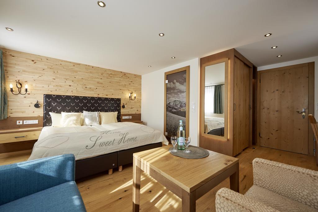 Hotel Adler Оберштауфен Экстерьер фото