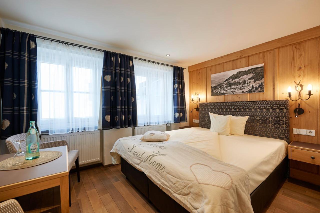 Hotel Adler Оберштауфен Экстерьер фото